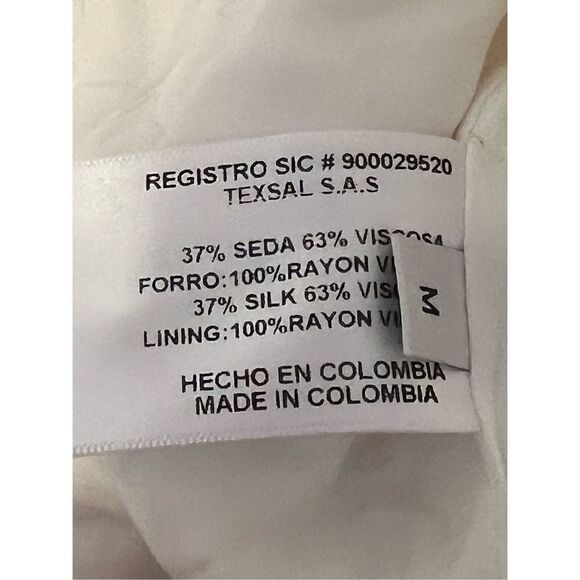 NWOT Azulu Colombia top - Picture 5 of 6